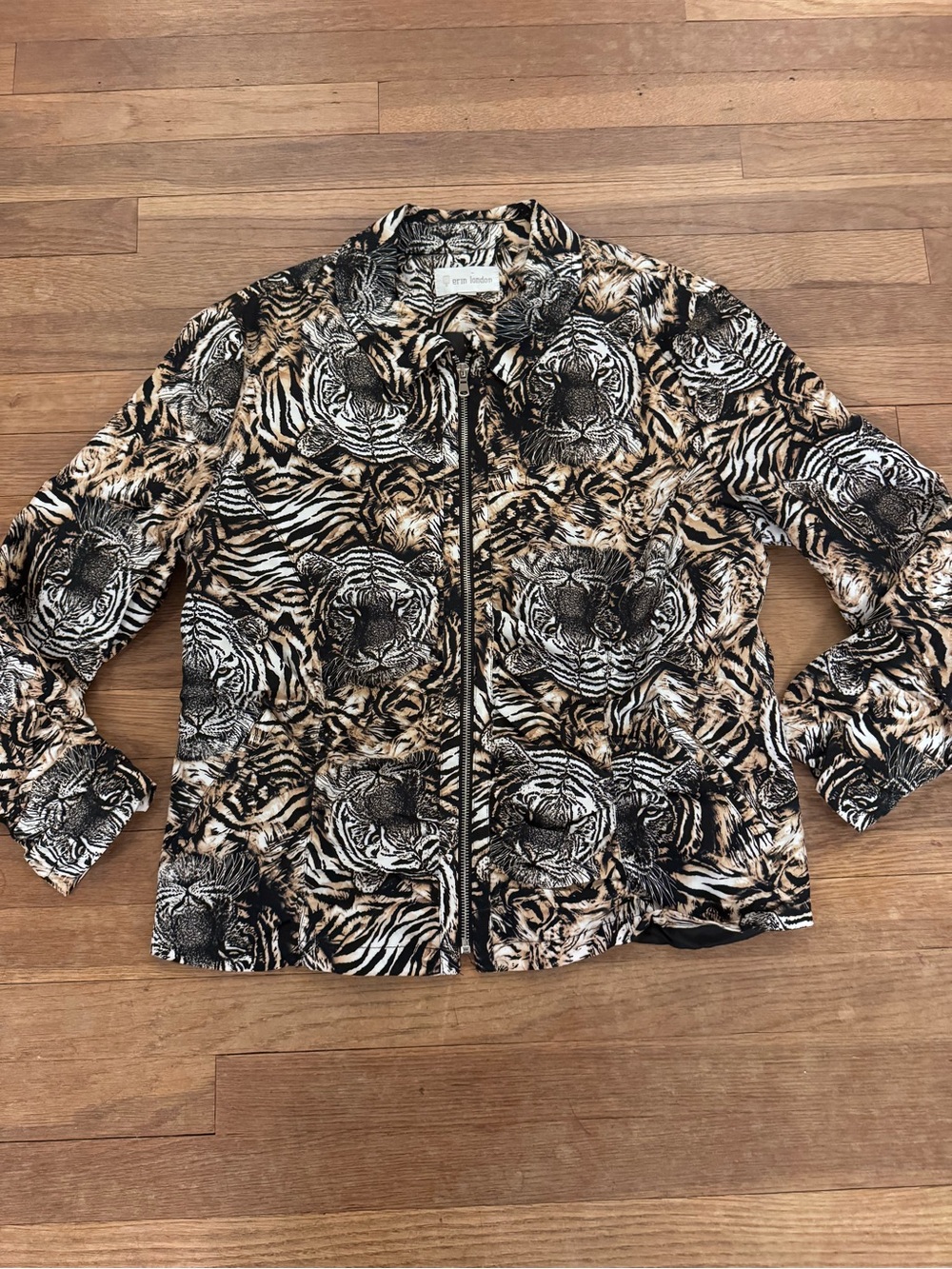 Erin London Women's Tiger Print Zip-Up Jacket - Size L
 b18